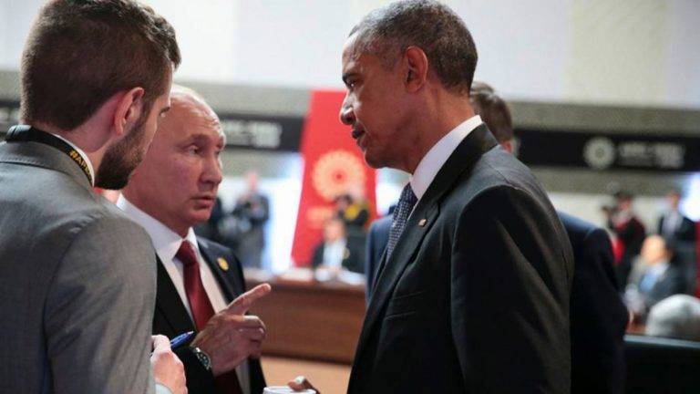 Obama y Putin dialogan sobre Ucrania y Siria en medio de una gran tensión