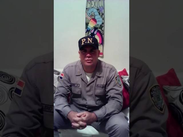 VIDEO: Otro policía quiere que le den de baja, cansado por el «MALDITO SUELDO CEBOLLA», abuso de los superiores y «TRUJILLISMO»