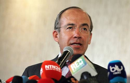 Expresidente mexicano Felipe Calderón niega diera “ventajas indebidas” a Odebrecht