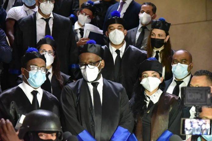 Renuncian tres fiscales de Santiago en medio de la investigación de la Operación Falcón