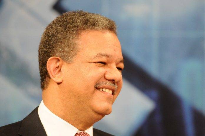 Leonel Fernández: “Los pastores religiosos pueden ayudar a enderezar la conducta humana”