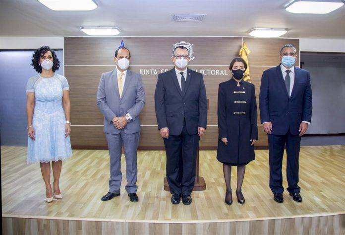 JCE propone obligatoriedad de debates electorales para candidatos presidenciales