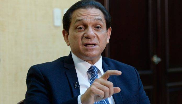 Gastos del Gobierno en partos a extranjeras llegarían a RD$10 mil millones