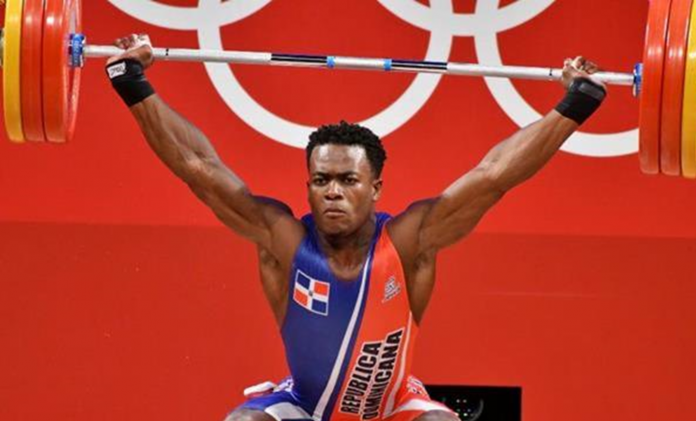 Medallista olímpico Zacarias Bonnat figura entre militares que tenían que entregar su salario a red Coral 5G