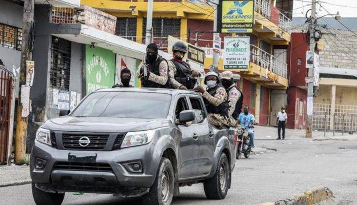 Haití: hombres armados secuestran autobús con 50 pasajeros, exigen US$500,000