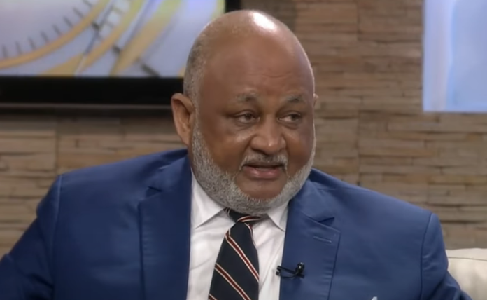 Ministro de Educación «espera» pronto ver buenos resultados del nuevo modelo educativo