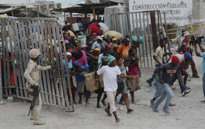 Carnet especial de “Habitante Fronterizo” dará paso libre a los haitianos para trabajar en la frontera
