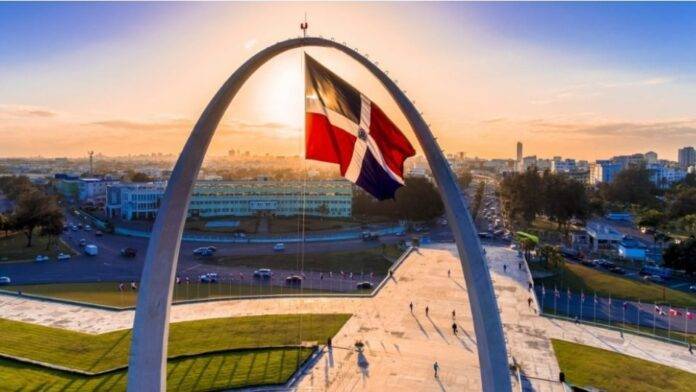 Diputados aprueban proyecto para paso a desnivel Plaza de la Bandera