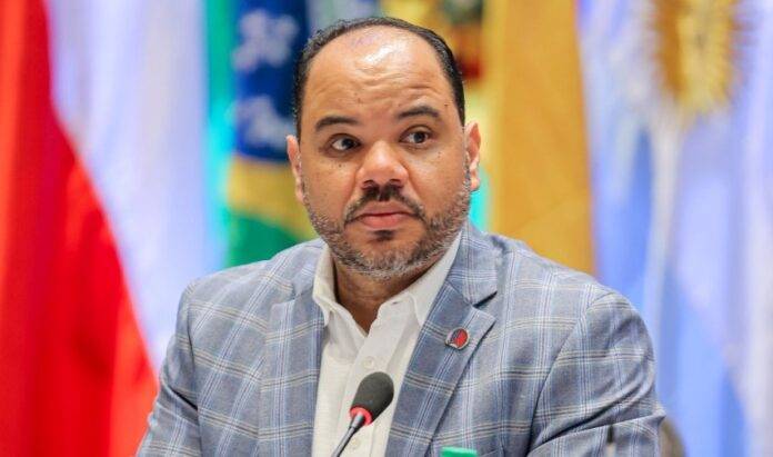 Defensor del Pueblo asegura Digesett no tiene criterios para retener vehículos y el Canódromo es antro de corrupción