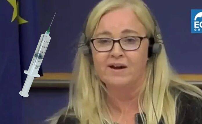 Ejecutiva de Pfizer admite que vacuna anti-COVID no se probó para evitar contagios antes de lanzamiento