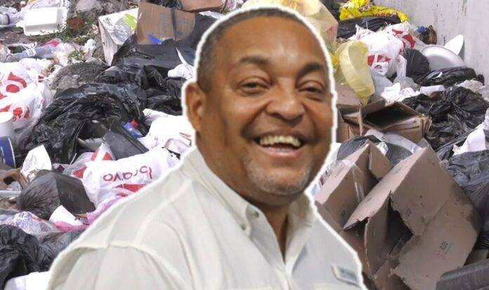 Alcalde de Santo Domingo Oeste asegura basura en las calles es por «falta de educación»