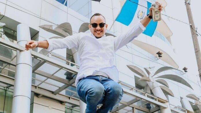 Arrestan a Jairo González en una villa en Jarabacoa