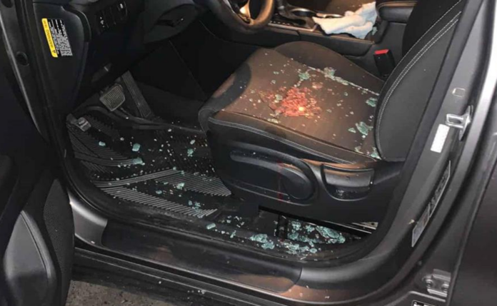 Limpiavidrios agrede mujer con un block porque no le dio dinero