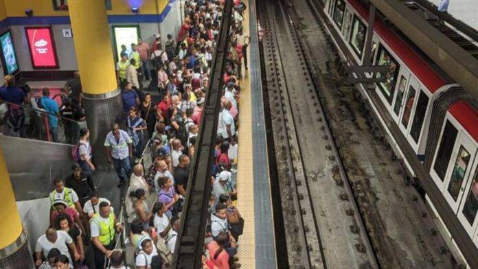 Crisis en diversos servicios públicos afectan directamente a la comunidad Dominicana