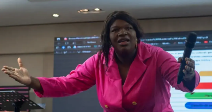 Emiten orden de arresto contra Elizabeth Silverio