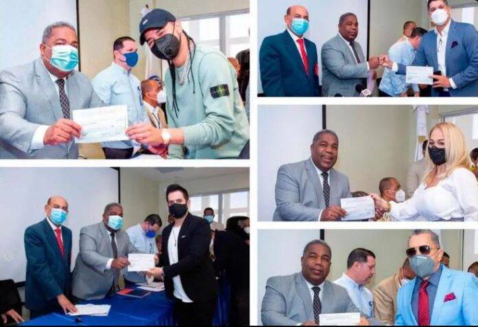 Auditoría de Contraloría detectó que 17 artistas cobraron y no tocaron en fiestas navideñas del 2020