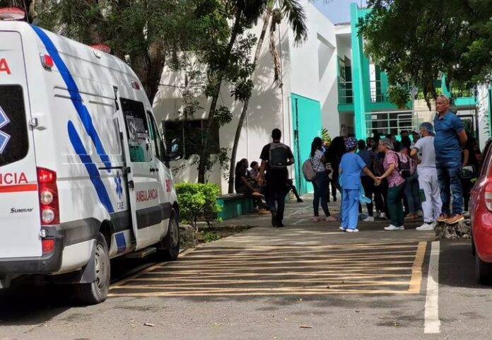 Explosión en laboratorio de Universidad UCE deja varios heridos entre estudiantes y un maestro