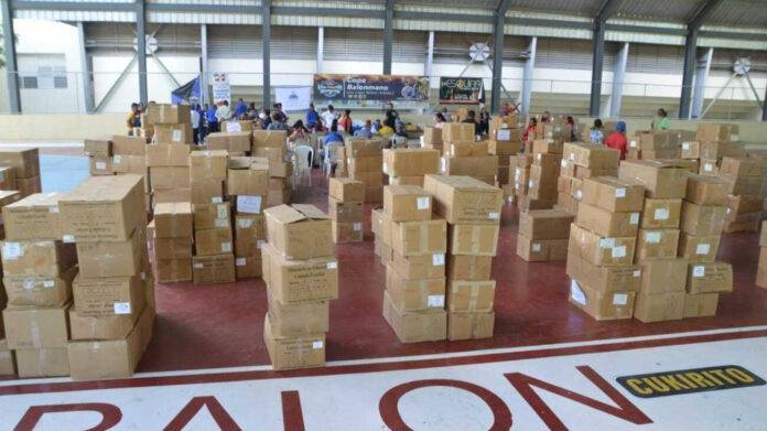 INABIE ha entregado más de 329,000 kits de utilería para el año escolar 2023-2024