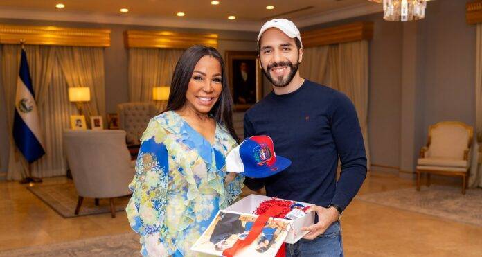 Nayib Bukele contrata a Magali Febles para asesorar a Miss El Salvador Universo