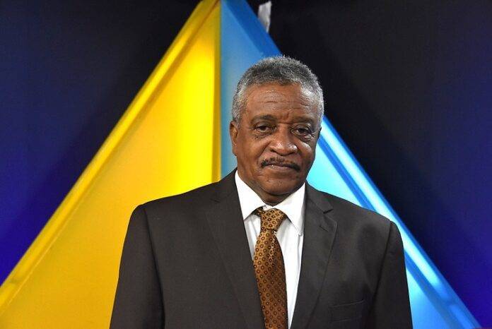 Detienen a expresidente del Colegio Médico Dominicano por una “ficha”de 1972