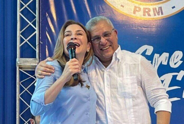 Alcalde de Moca se juramenta en el PRM; Afirma PLD está desorientado en sus ideales