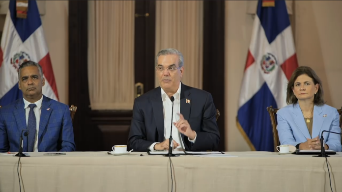 Gobierno ha firmado 34 contratos de energía renovable, significa aumento de 1,812 MW