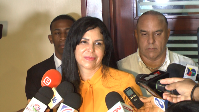 Diputada Amalia Pilarte sometida por lavado de activos anuncia que se retira de la política