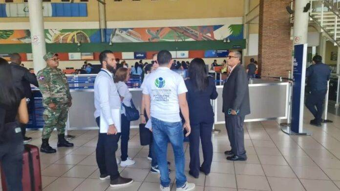 Pro Consumidor interviene aeropuertos en busca de irregularidades de JetBlue