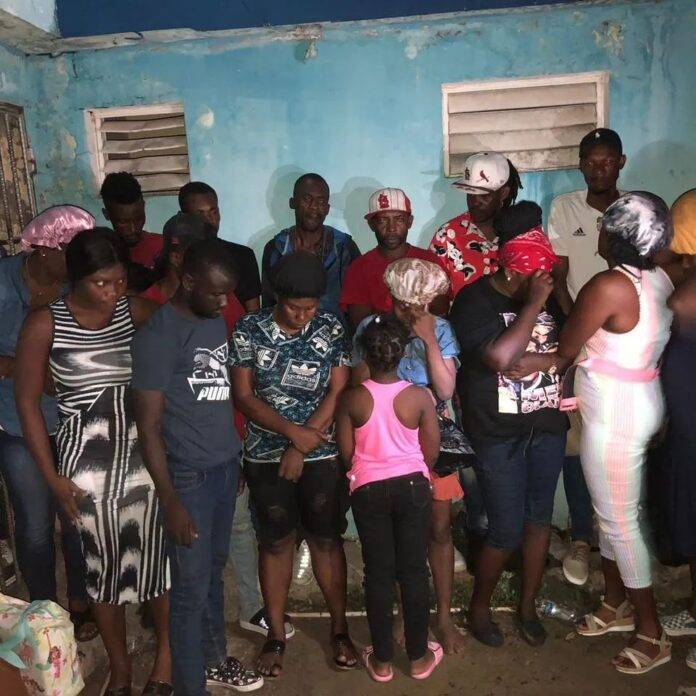 PN captura en un vehículo a 17 haitianos ilegales en Santiago Rodríguez