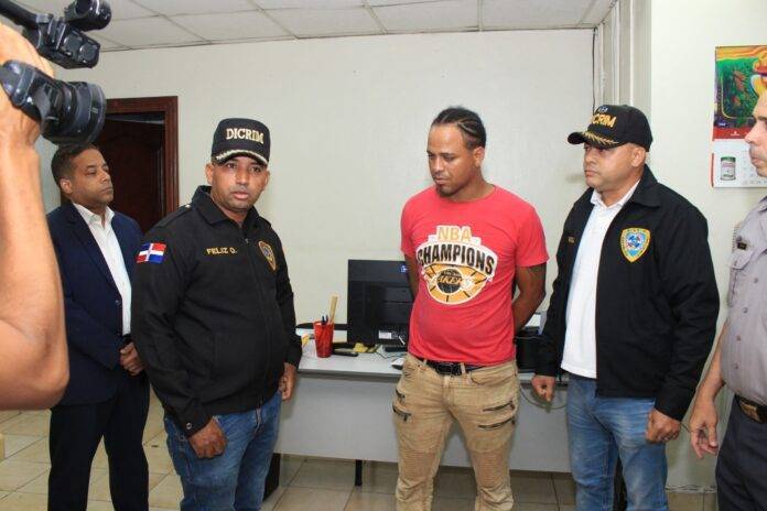 Se entrega hombre era buscado por homicidios de dos vigilantes privados en estacionamiento en SDN
