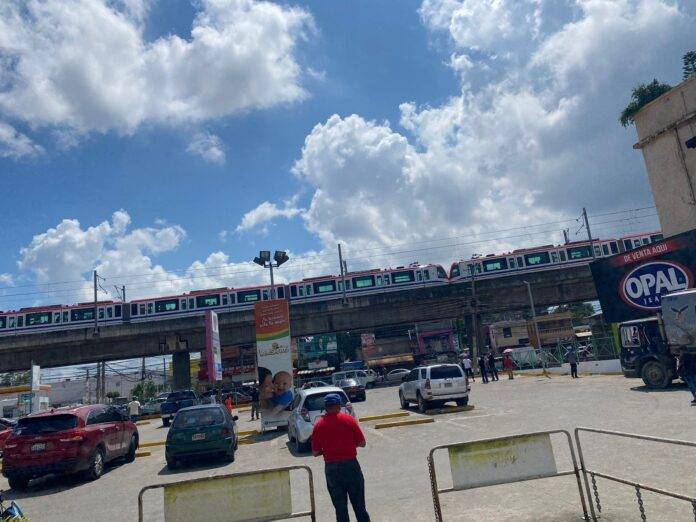 Colisionan dos trenes de Metro de Santo Domingo en Villa Mella