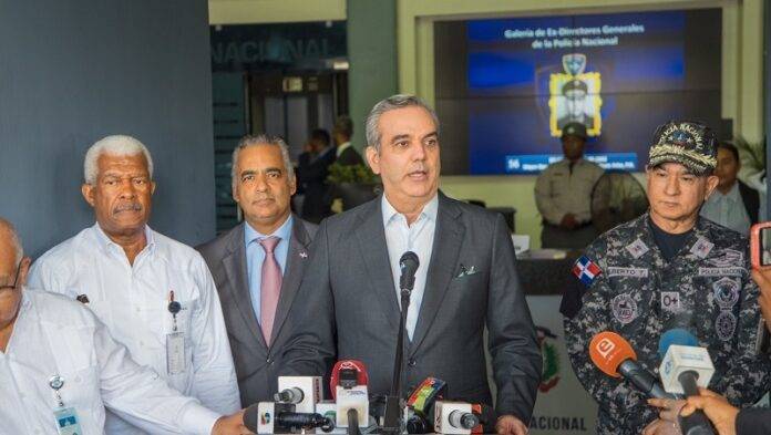 Presidente Abinader confirma complicidad policial en escape de presos