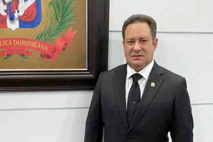 Diputado del PRM preso en Miami por narcotráfico renuncia a su curul