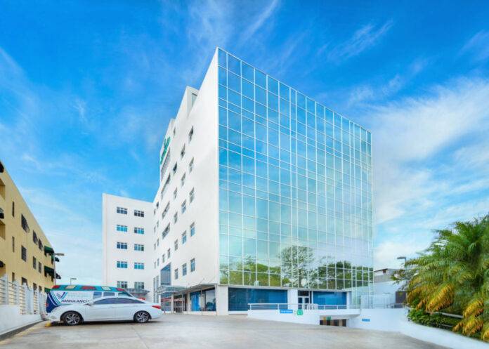 Centro médico Vista del Jardín fue sancionado por Sisalril por cobro indebido a pacientes