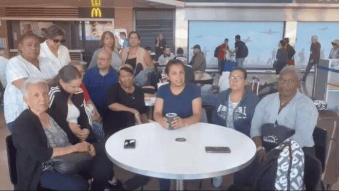 Dominicanos que estaban varados en Israel logran despegar tras retraso en vuelo por bombardeos