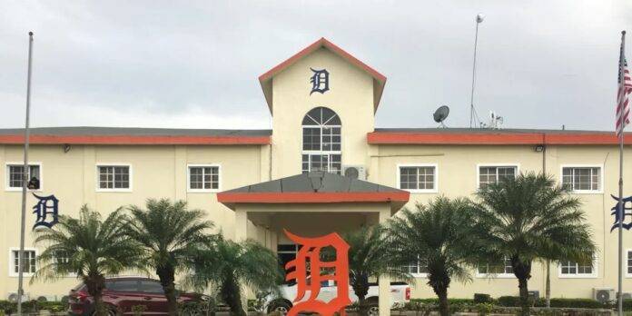 PN apresa presunto implicado en robo dentro de academia de béisbol en SPM