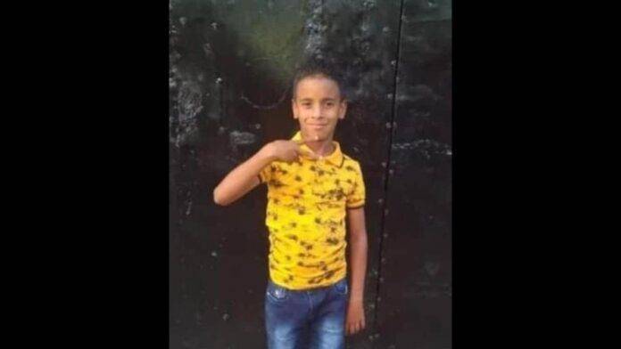 Policía mata niño de un disparo mientras limpiaba una pistola