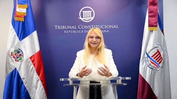 Jueza Tribunal Constitucional se desahoga en X por “mal rato” le hizo pasar Guardia presidencial
