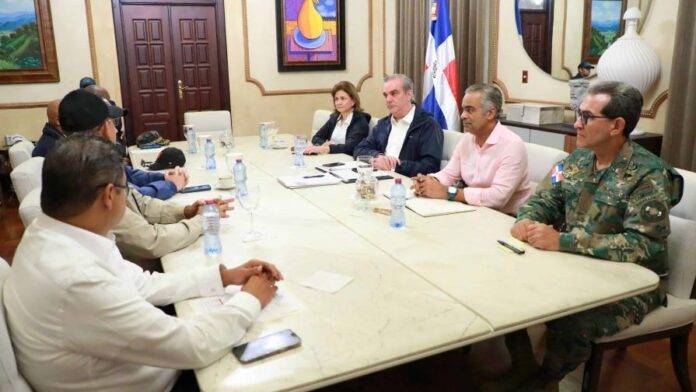 Abinader suspende labores por fenómeno atmosférico hasta el 20 de noviembre