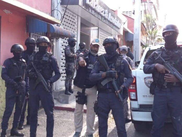 Realizan allanamientos en Santiago contra red que se dedicaba a falsificar documentos públicos