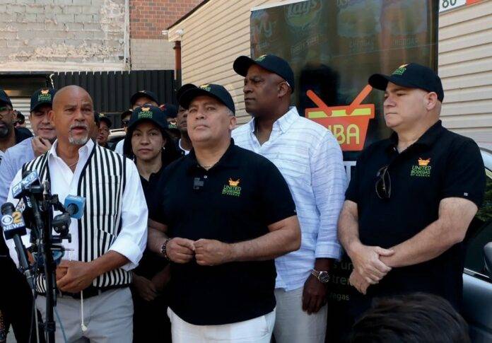 Bodegueros en Nueva York recurren a las armas de fuego para defenderse de ola criminal