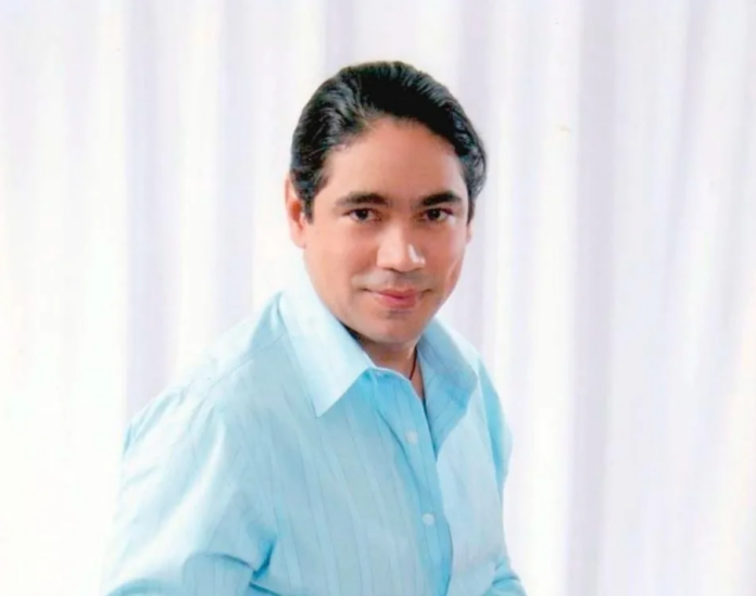 Fallece el actor Víctor Pinales a los 59 años por un paro respiratorio