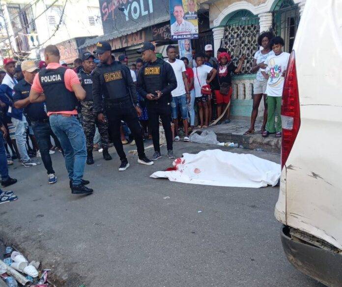 Balacera en la 42 de Capotillo deja al menos un muerto