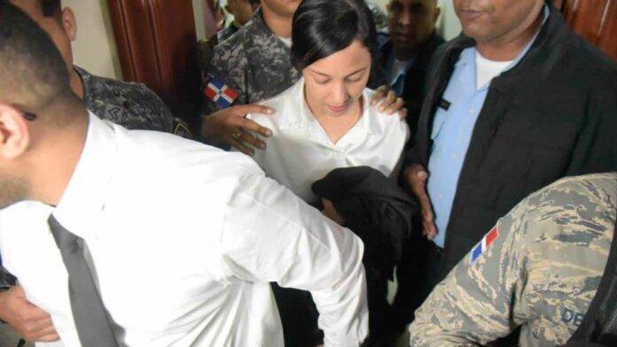 Madre de menor tendrá arresto domiciliario e impedimento de salida como coerción