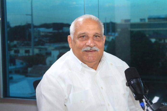 Jaime David pide a Leonel Fernández apoyar candidatura de Abel Martínez