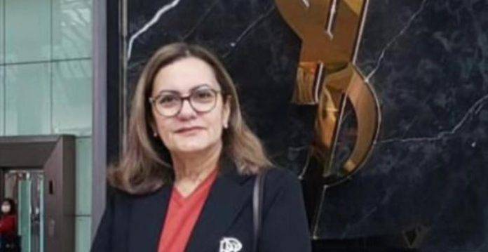 Someten a la justicia a asesora de comunicación del Gobierno por presunta distracción de US$5 millones