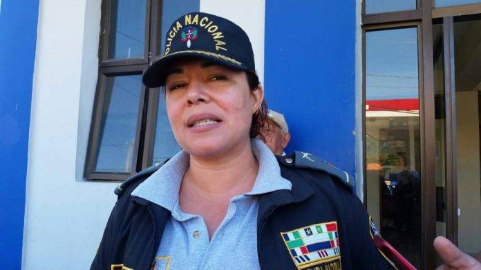 Designan a una mujer comandante de la cárcel la Victoria