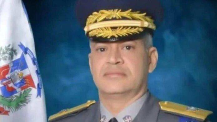 Director de La Victoria habría prestado habitación de cárcel de Baní a recluso para tener sexo en 2011