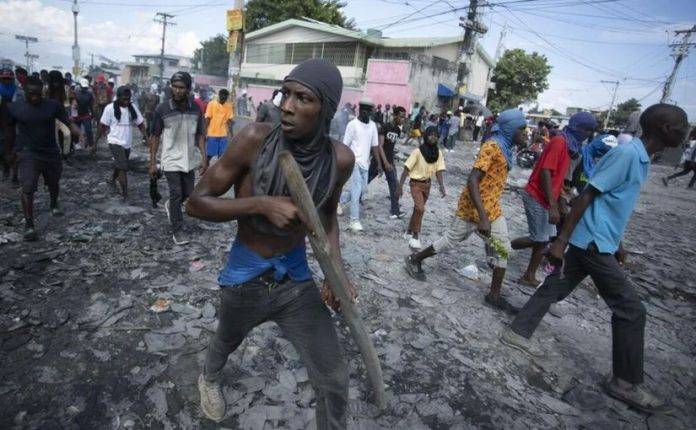 Bandas en Haití toman control de Penitenciaría Nacional y liberan a presos
