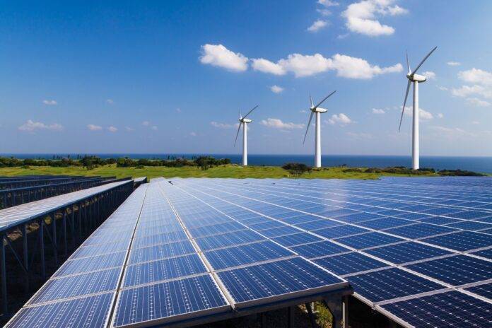 21 candidatos dominicanos prometen respaldar las energías verdes, especialmente la solar